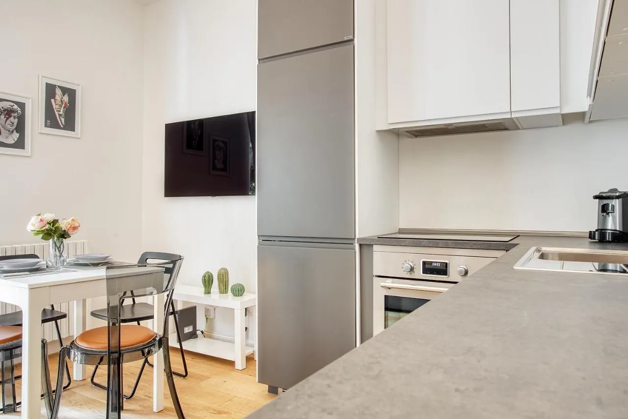 Just Urban Stays - Brand New Apartment - Cenisio Area Milan