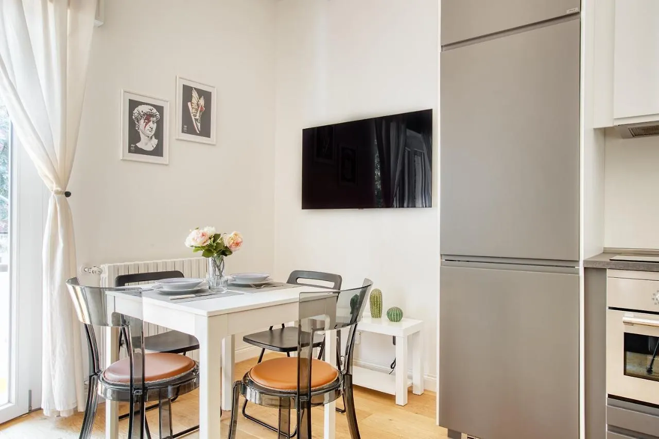 Just Urban Stays - Brand New Apartment - Cenisio Area 0*, Milan Italy